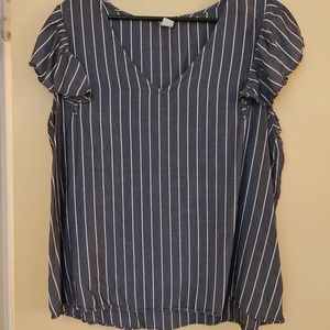 Old Navy size L top